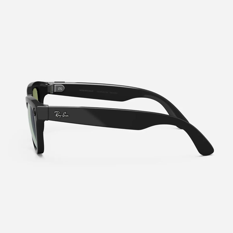 Ray-Ban Meta Wayfarer Smart Glasses